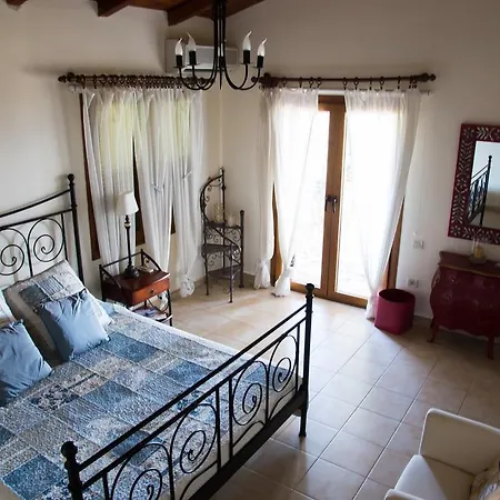 Villa Evia Island Seafront Villa *