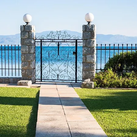 Villa Evia Island Seafront Villa Malakondas